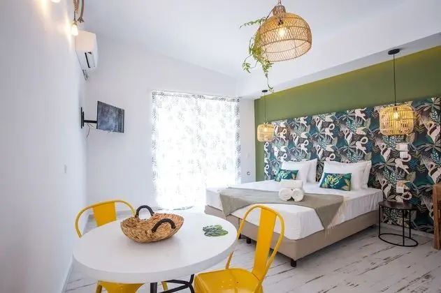 Stüdyo, Deniz Manzaralı