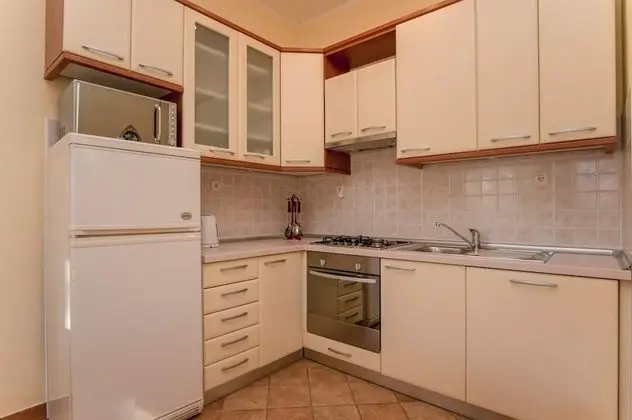 Apart Daire (Marinko - with pool - A2(4+1))