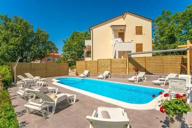 Apart Daire (Marinko - with pool - A2(4+1))