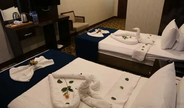 2 Tek Yataklı Kara Manzaralı Oda