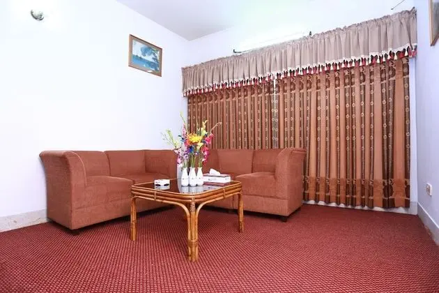 Luxury Tek Büyük veya İki Ayrı Yataklı Oda, 1 Yatak Odası, Sigara İçilebilir, Göl Manzaralı