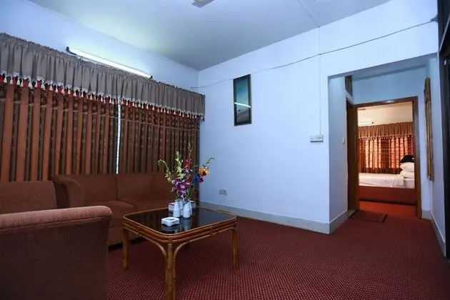 Superior Tek Büyük veya İki Ayrı Yataklı Oda, 1 Yatak Odası, Sigara İçilebilir, Bahçe Manzaralı