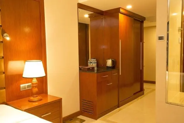 Panoramic Double Room, 1 King Bed- With a Complimentary City Tour