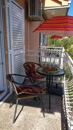 Apart Daire (Marino - with parking - A2(4+2))