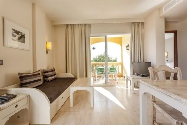 Standard Apart Daire, 2 Yatak Odası, Balkon (2+3)