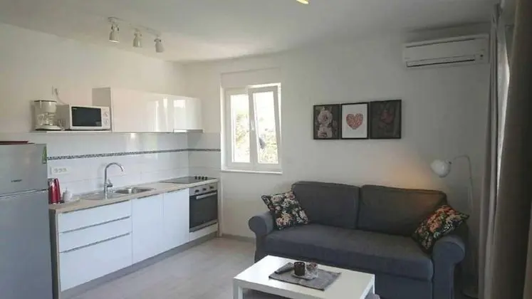 Apart Daire (Mario - 150m from sea - A2(4))