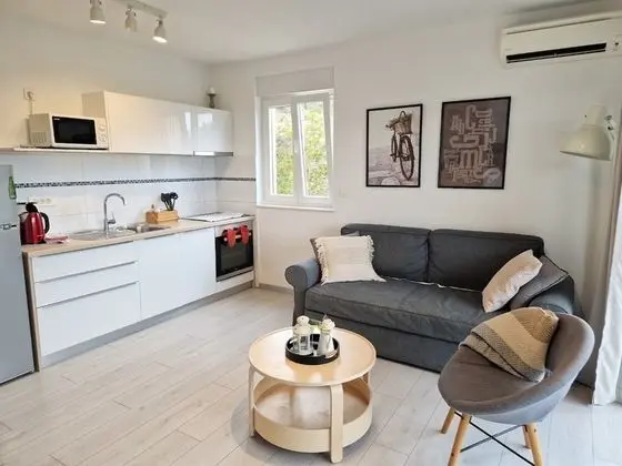 Apart Daire (Mario - 150m from sea - A2(4))