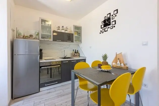 Apart Daire (Mario - 50 m from sea - A1(2+2))