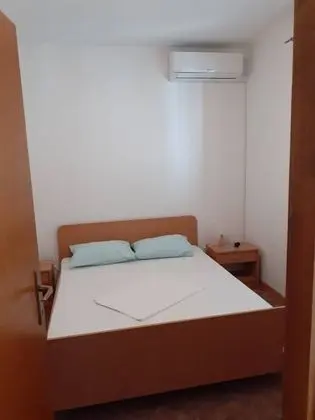 Apart Daire (Mario - afordable & close to center -)