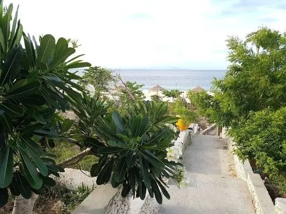 Deluxe Tek Büyük veya İki Ayrı Yataklı Oda, Plaj Manzaralı