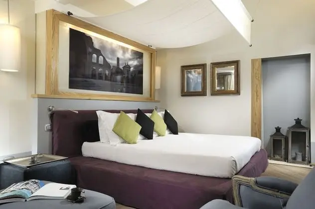 Deluxe Tek Büyük Yataklı Oda