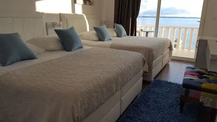 Comfort Dört Kişilik Oda, 2 Büyük (Queen) Boy Yatak, Engellilere Uygun, Sigara İçilmez