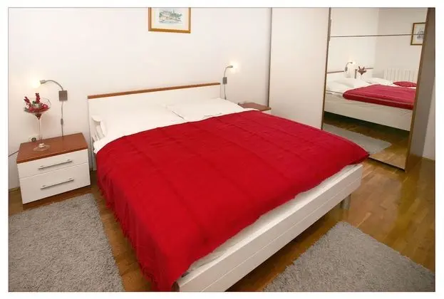 Comfort Tek Büyük Yataklı Oda, 1 Büyük (Queen) Boy Yatak, Engellilere Uygun, Sigara İçilmez