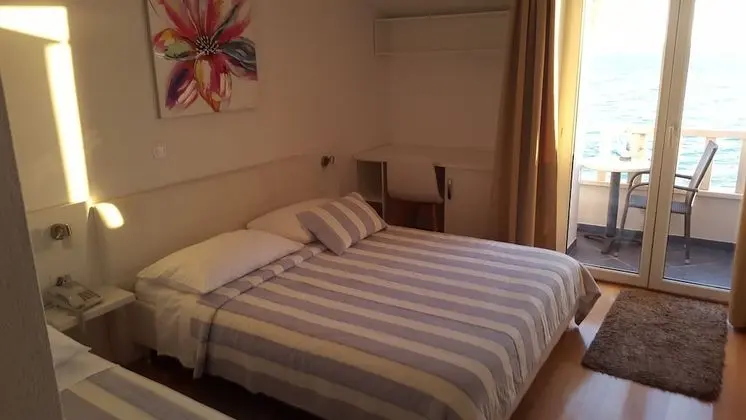 Comfort Üç Kişilik Oda
