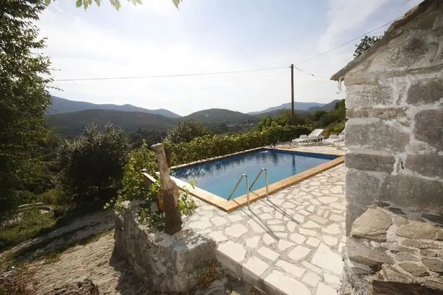 Ev (Mario - with pool - H(6+2))