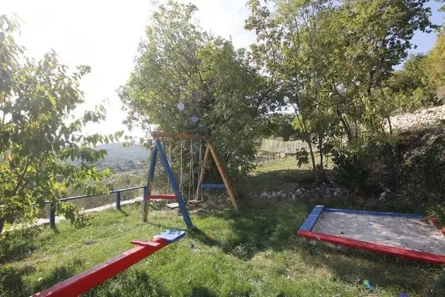 Ev (Mario - with pool - H(6+2))