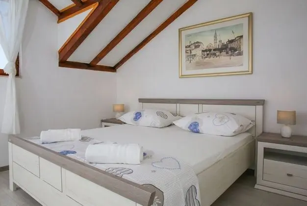 Ev (Mario - with pool - H(4+2))