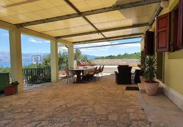 Ev (Mario - with pool - H(4+2))