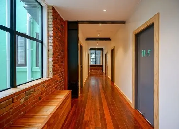 1 Bed in 6 Bed Mixed Dorm Room