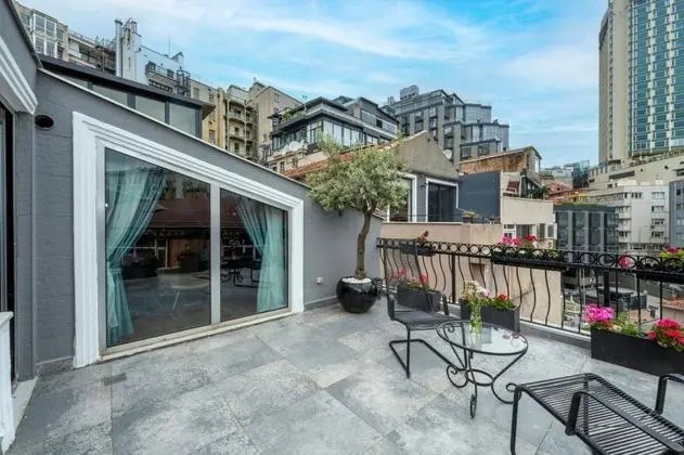 Penthouse, Şehir Manzaralı