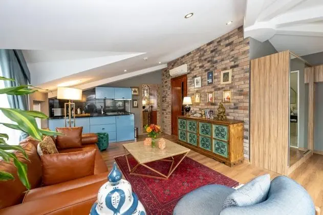 Penthouse, Şehir Manzaralı