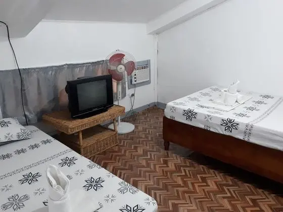 Üç Kişilik Oda, Ortak Banyo