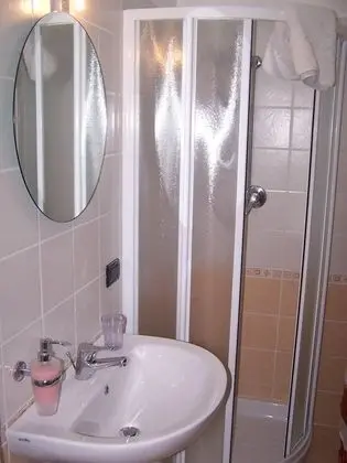 Comfort Tek Büyük Yataklı Oda, Dağ Manzaralı