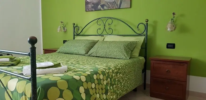 Family Üç Kişilik Oda, Bahçe Manzaralı