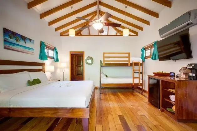Deluxe Ağaç Ev, Birden Çok Yatak, Bahçe Manzaralı, Bahçeli