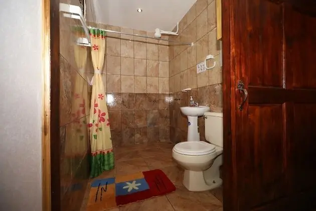 Üç Kişilik Oda