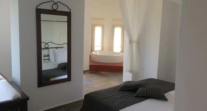 Jakuzili Suit Oda, Deniz Manzaralı
