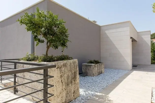 Villa, Sigara İçilebilir