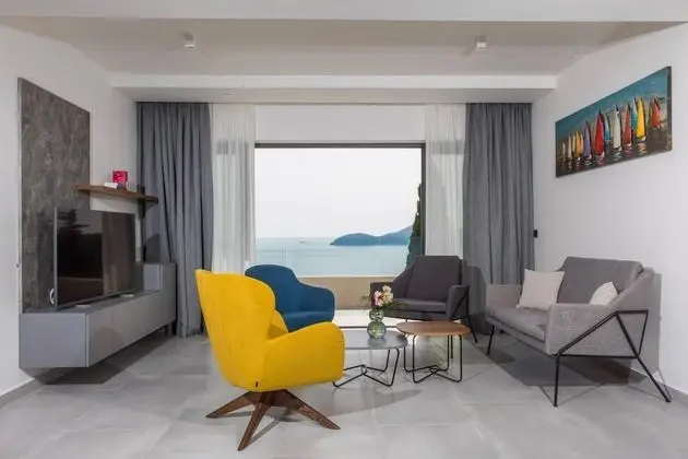 Villa, Sigara İçilebilir