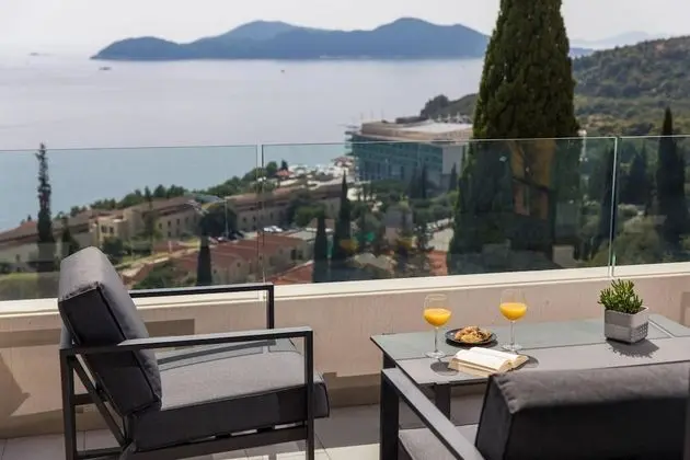 Villa, Sigara İçilebilir