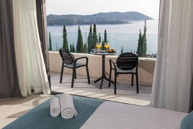 Villa, Sigara İçilebilir
