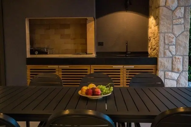 Villa, Sigara İçilebilir