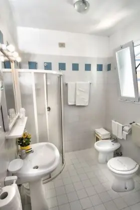 Economy Tek Büyük Yataklı Oda