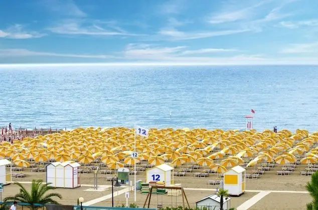 Tek Büyük Yataklı Oda, Deniz Manzaralı