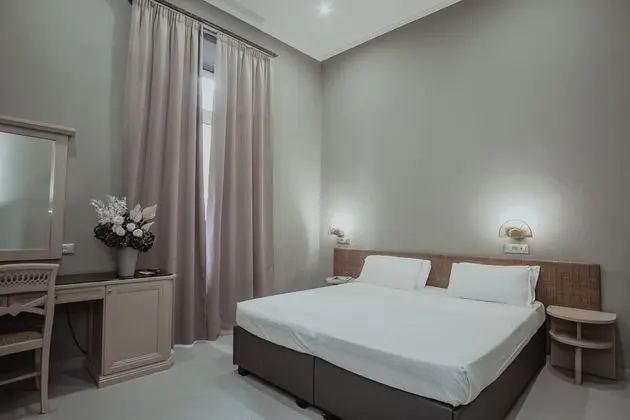 Tek Büyük veya İki Ayrı Yataklı Oda