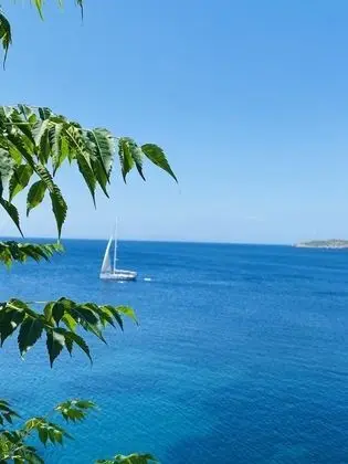 Economy Tek Büyük Yataklı Oda