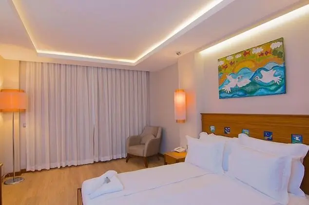 Deluxe Tek Büyük Yataklı Oda, Deniz Manzaralı