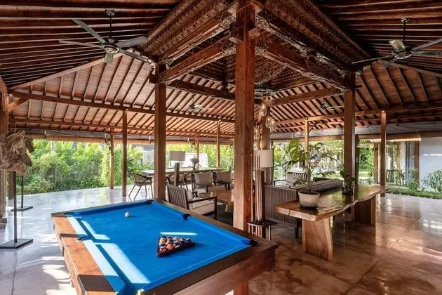 Basic Villa, Birden Çok Yatak