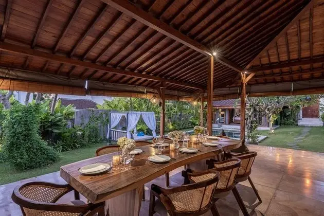 Basic Villa, Birden Çok Yatak