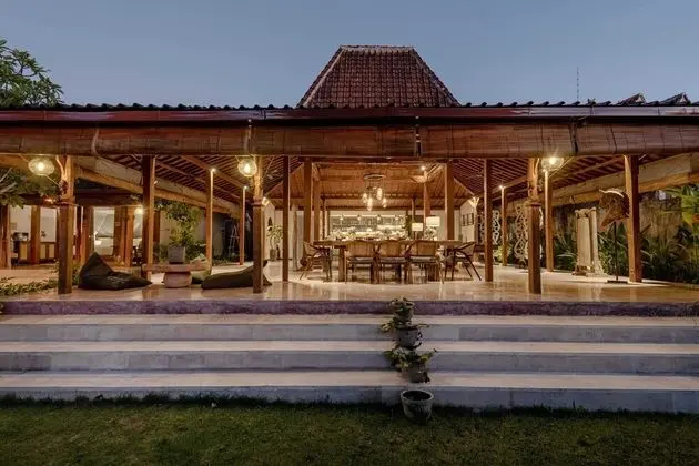 Basic Villa, Birden Çok Yatak