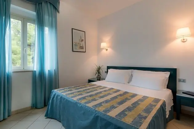 Comfort Dört Kişilik Oda