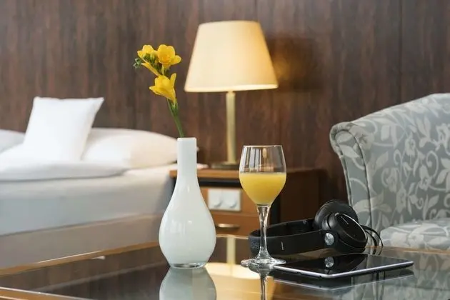Comfort Tek Büyük Yataklı Oda