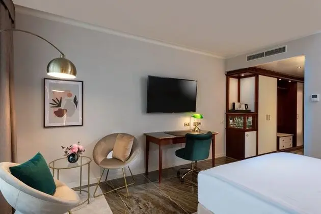 Executive Oda, 1 Büyük (Queen) Boy Yatak