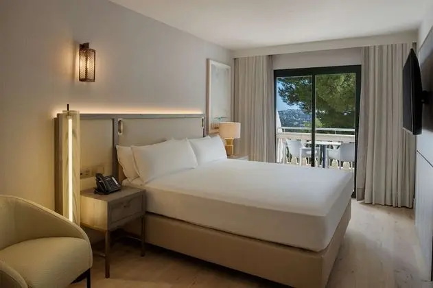 Oda, 1 En Büyük (King) Boy Yatak, Balkon, Kısmi Deniz Manzaralı