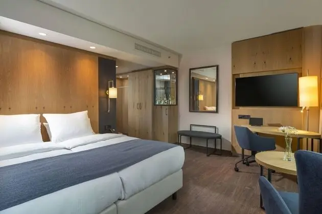 Classic Tek Büyük Yataklı Oda