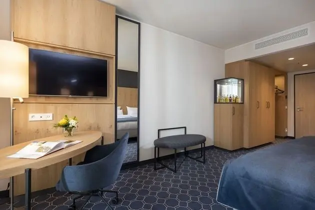 Comfort Tek Büyük Yataklı Oda